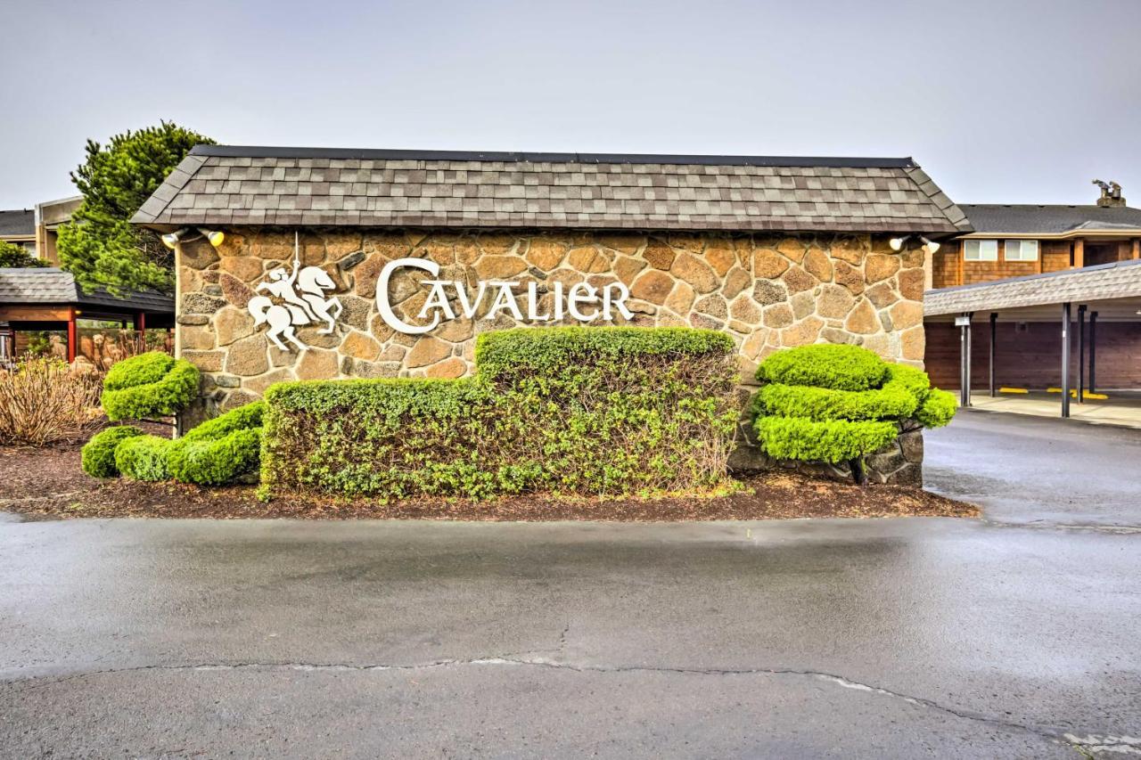 Comfortable Lincoln City Condo With Patio And Views! Exterior photo